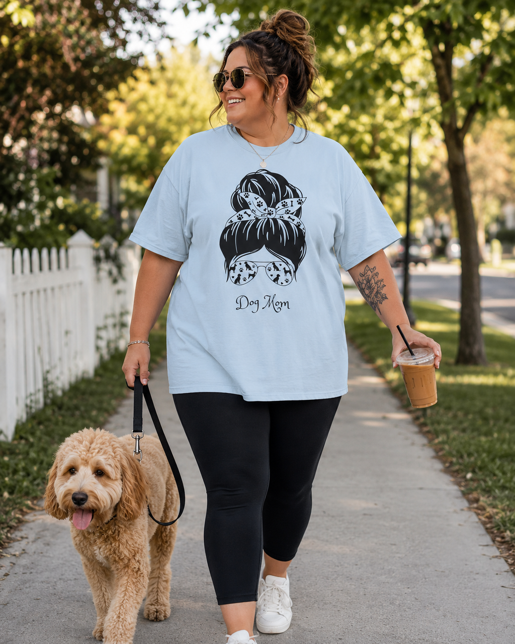 Dog Mom Graphic Tee